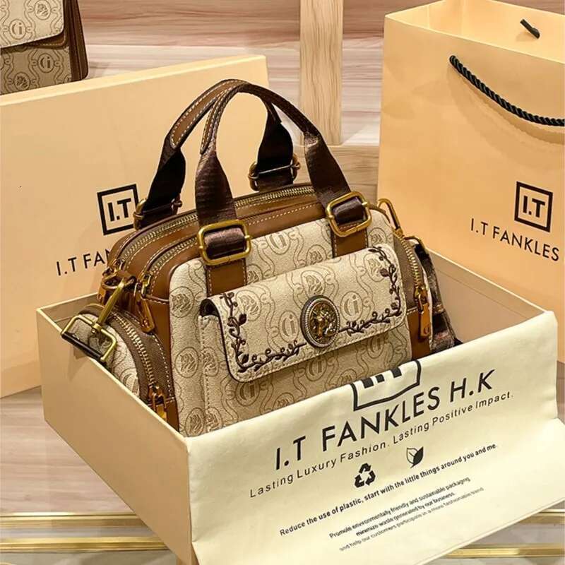 Women's 2024 New Brand Genuine Leather Handbag Designer High Quality Retro Single Shoulder Oblique Cross Pillow Bag