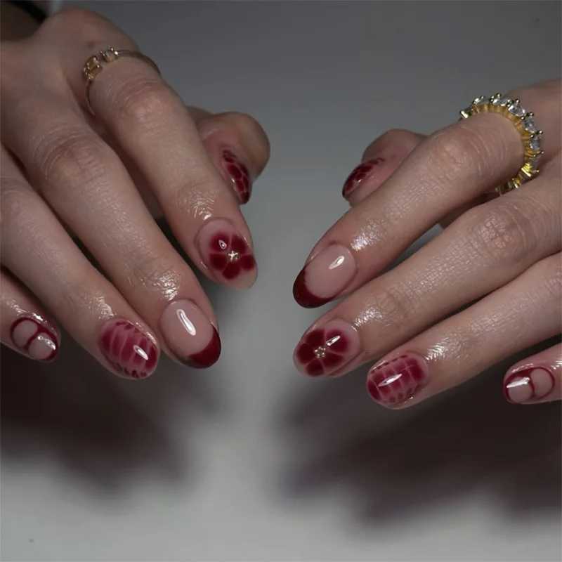 24PCS Retro Brown Five-petaled Flowers French Press on Nails Golden Irregular Edge Almond Fake Nails for Women Simple False NailT251118T251119