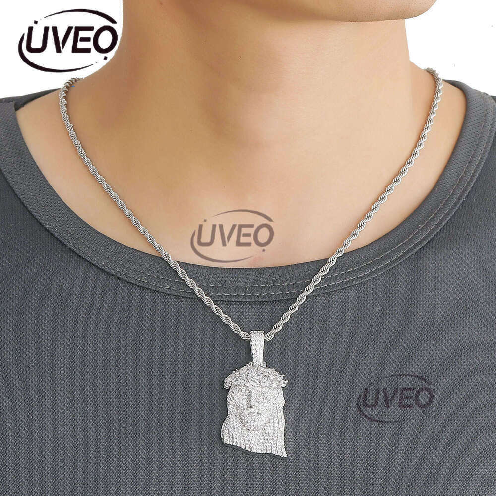 Luxury designer head pendant ice VVS Moissanite necklace, free delivery of pendant necklace for men and women