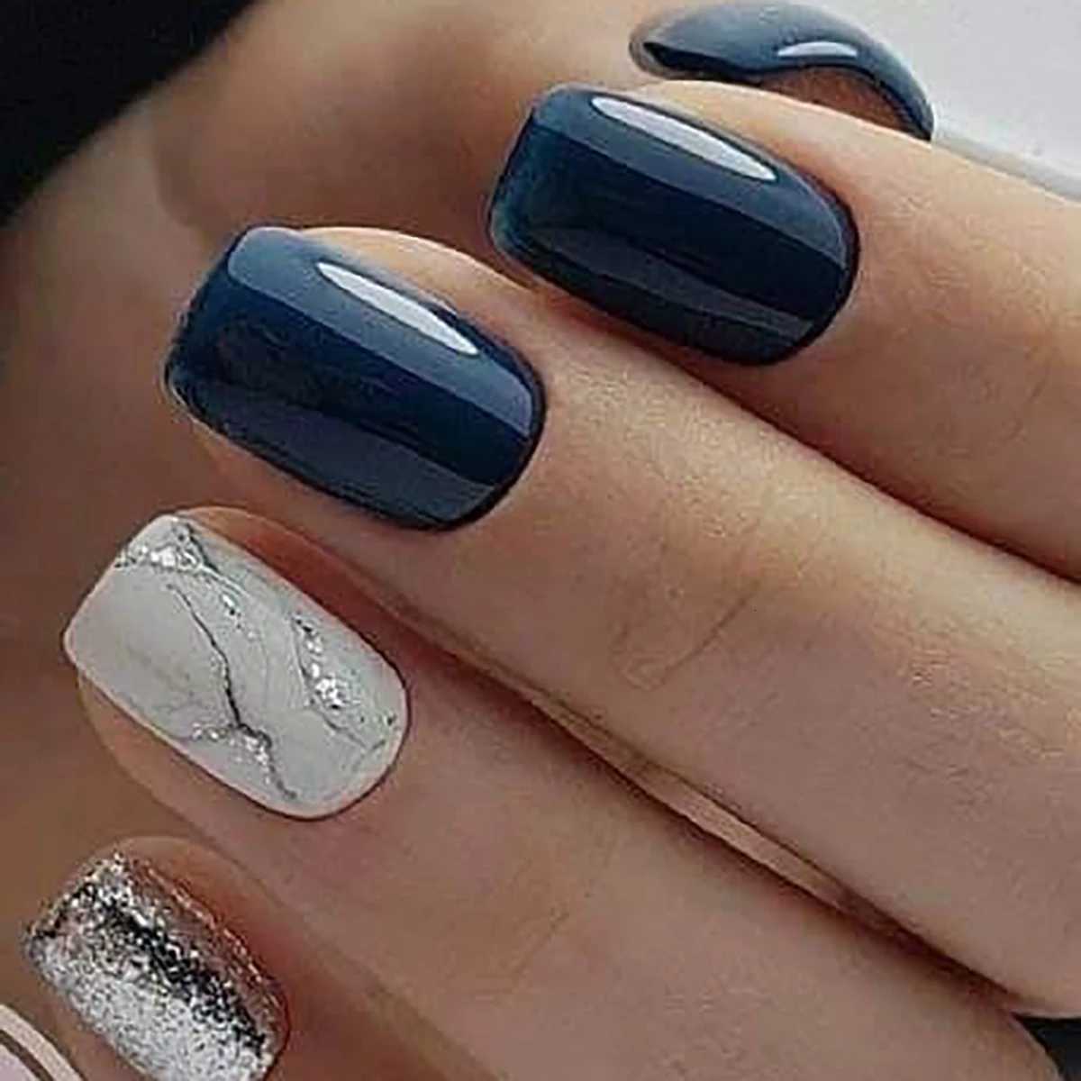24 Pieces of Medium Size Almond Shaped Christmas with Various Patterns ABS Glossy Fake Nails1 Jelly Glue1 Nail FileT251118T251119
