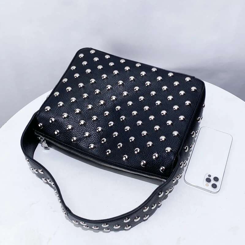 Elena Grain Punk Bags For Women Designer Handbag Purse 2024 New In PU Leather Lychee Texture Full Rivet Underarm Shoulder