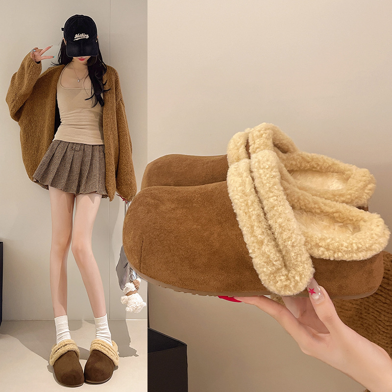 Free delivery cotton slippers Comfortable short velvet cotton slippers with fashionable texture for daily wear