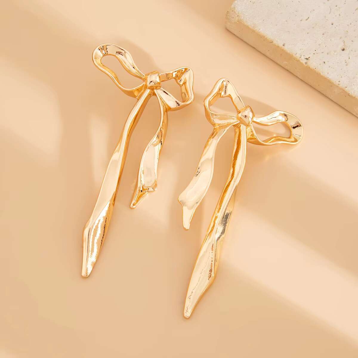Cute Glossy Metal Large Bow Knot Stud Earrings Jewel for Women Trendy Ladies Fine Accessories on Ear Fashion Jewelry Female Gift
