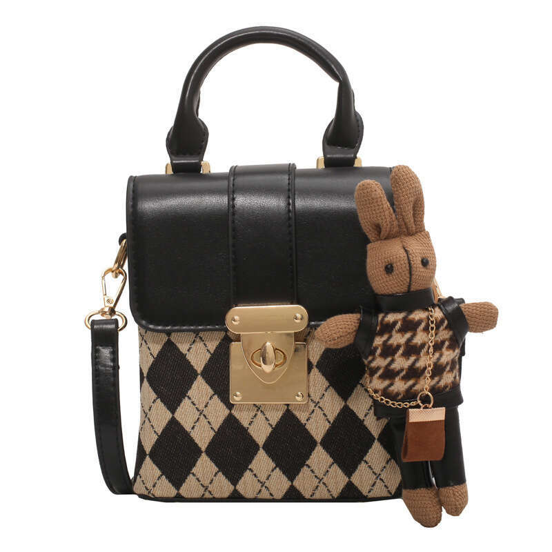 2023 new women's versatile diamond grid rabbit pendant hand-held crossbody bag