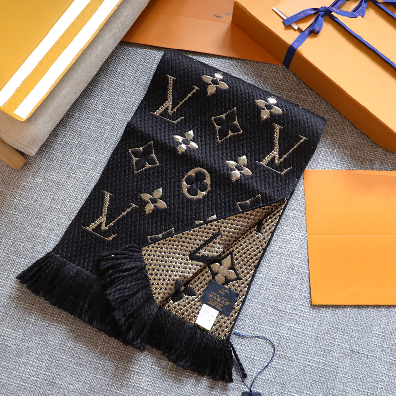 Designer woman scarf wool scarfs autumn and winter men women warm Interwoven patternb comfortable touch senior size 30cm*175cm fashion process fashion versatile