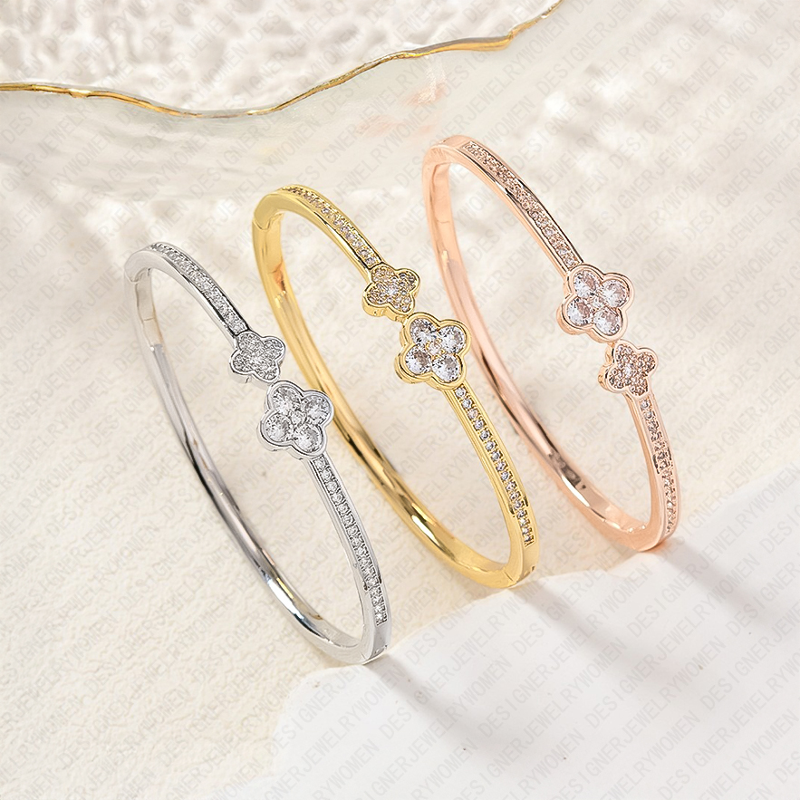 Designer Bracelet Bracelet for Women Stainless Steel 18K Gold Plated Bangle Diamond Letter Bangles Luxury Jewlery Designer for Women Elegant Timeless 