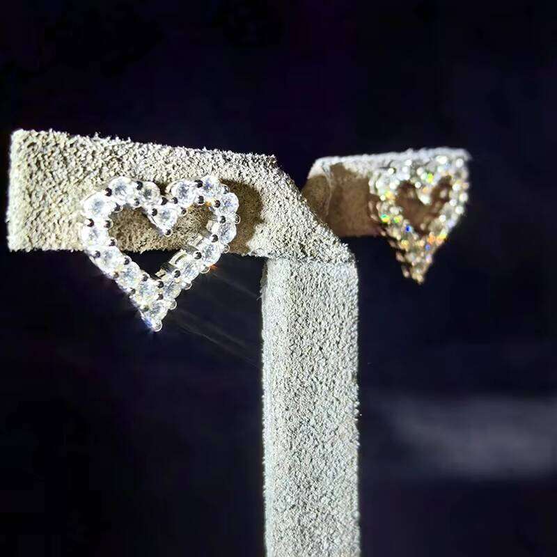 High Quality Casual casual Boutique Jewelry 8A CZ Sterling Sier Heart Hollow Out Stud Earrings for Women