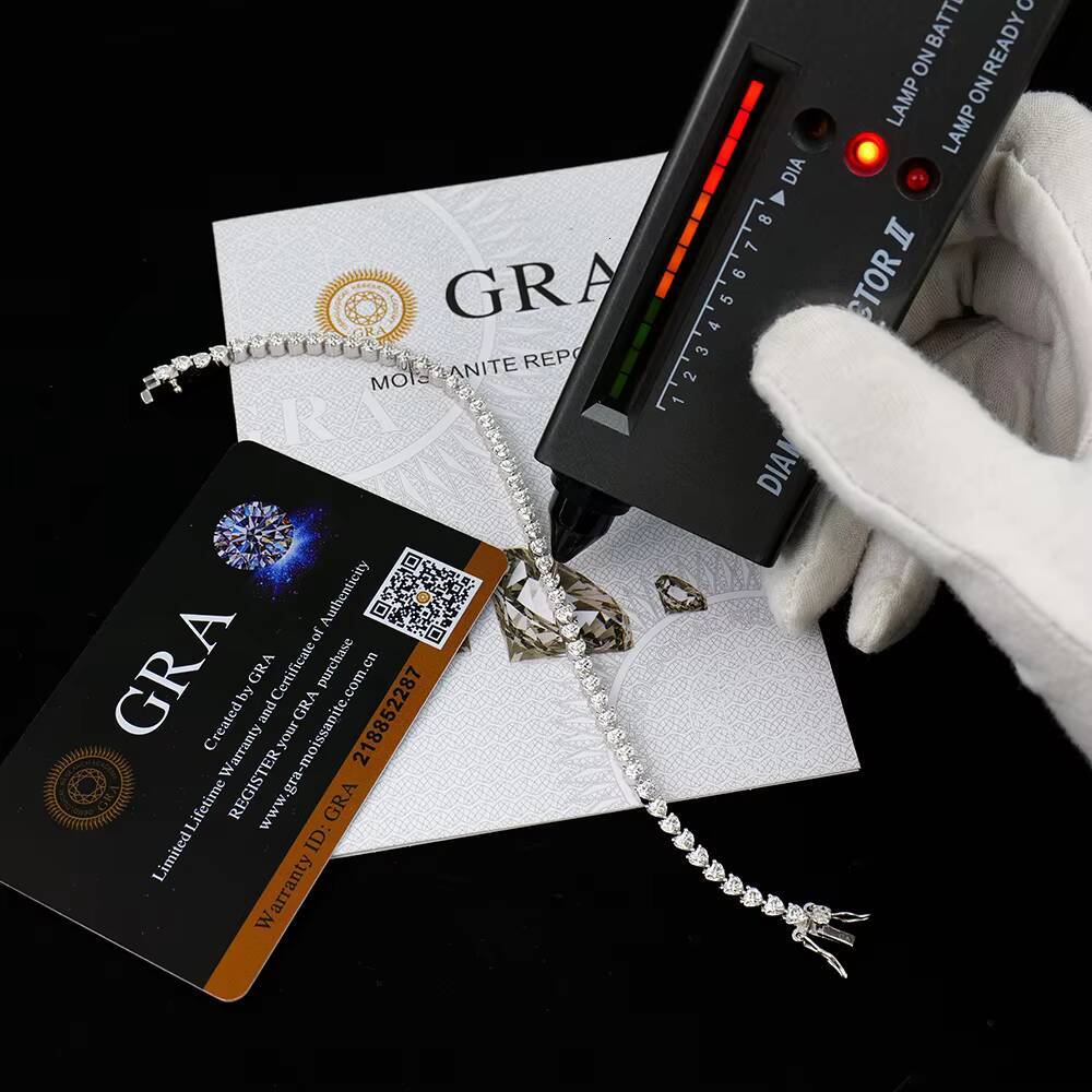 Hot Sales Jewelry 33MM Heart Moissanite Tennis Chains Bracelet 925 Silver Bracelet Jewelry for Women