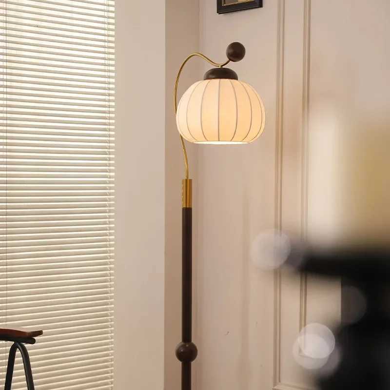 French Style Nanyang Retro Style Floor Lamp Living Room Sofa Fishing Lamp Atmosphere Lamp High-end American Desk Lamp Reading M251119