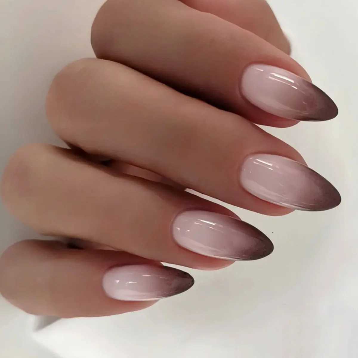 24pcs Gradient Black Pointed Nail Art Fake Nails Press On Nail Tips Artificial Nails Wearable Long Almond False Nails FinishedT251118T251119