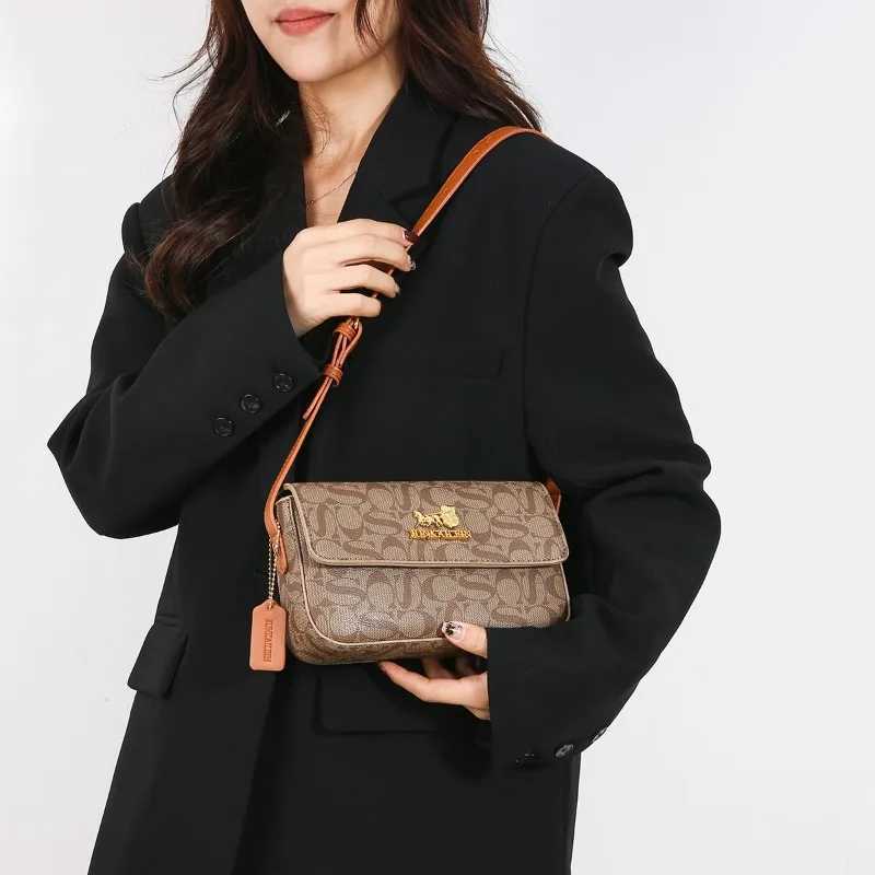 High-Quality Leather Crossbody Bag For Women Shoulder Bag By Famous Brand With Classic Elegant DesignW251119