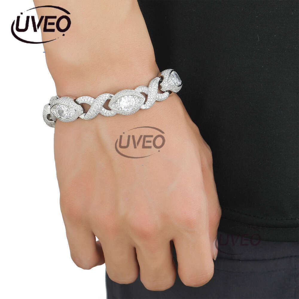 Luxury Hip Hop 15MM Infinite Eye 8-figure Cuban Chain with micro-inlaid Ice out VVS Moissanite, men's and women's bracelet Free delivery