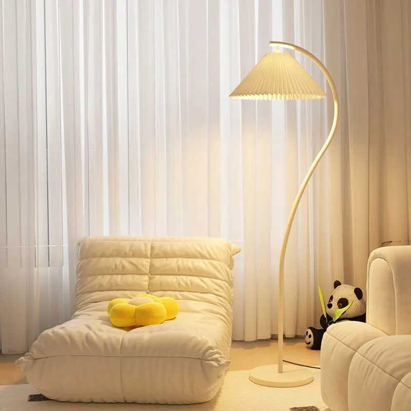 LED Floor Lamp Living Room Decoration Bedroom Bedside Lamp Cream Style Pleated Lampshade Standing Lamp Mood Lighting M251119