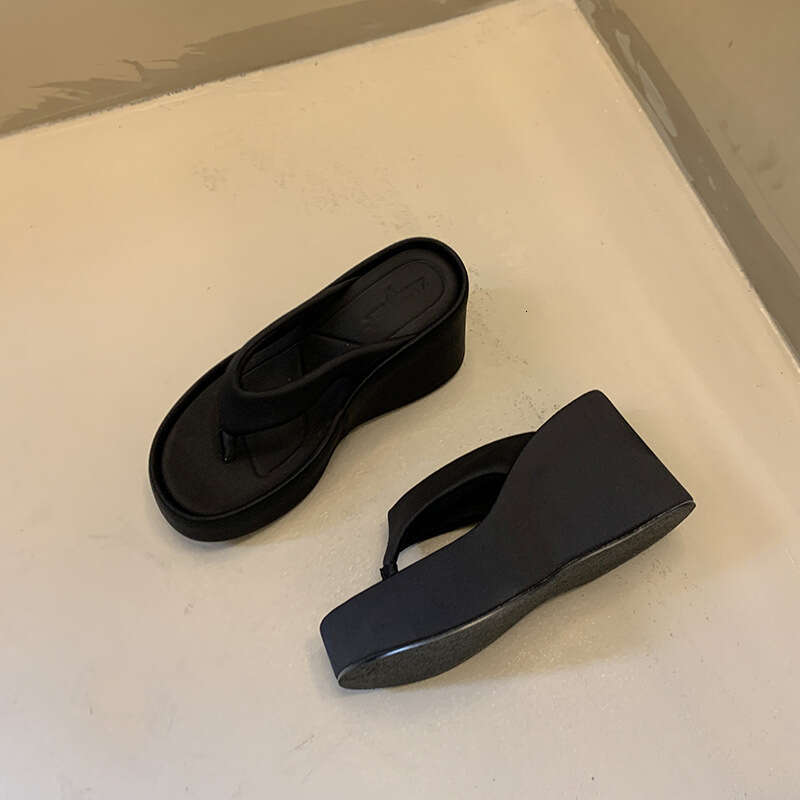 2025 Summer Hot Girl 10cm Platform Thick Sole Wedge Toe Clip-On Flip-Flops Women's Sandals Slippers Elegant Outdoor Wear