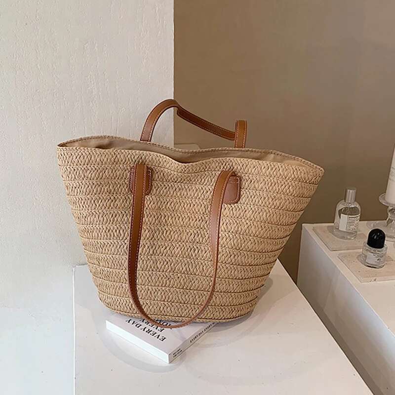 Women's Large Capacity Shoulder Summer Straw Woven Basket Handbag Fashion Female Designer Beach Bag Bali Shopper Tote