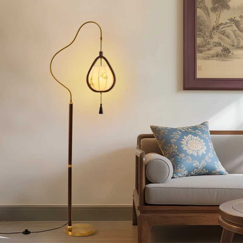 Chinese Style Living Room Floor Lamp Sofa Side Standing Lamp Antique Style Bedroom Decoration Lights Bedside Light LED Lighting M251119