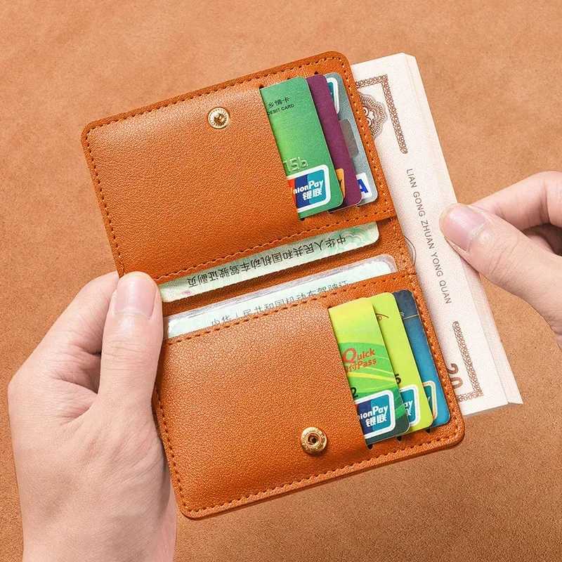 2025 Womens New Simplified Folding Button Small Wallet Soft Leather for Drivers License Male Student Card BagT251119