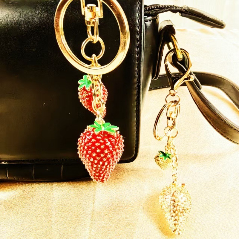 Factory Direct Strawberry Keychain - Creative Alloy Bag Pendant with Oil Painting Design Z260130