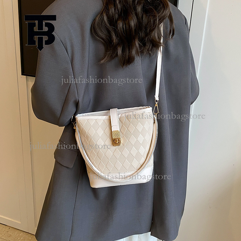 TB BHULAMTE Designer Women's Fashionable Plaid Single Shoulder Small Square Bag Summer New Korean Luxury Handbag Temperament Metal Buckle Bucket 