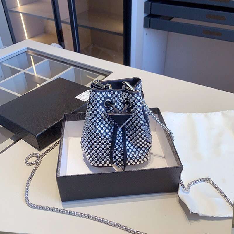 Women Tote Handbags Mini Satin Designer Fashion Crystal Embellished Bucket Bags Diamond Totes Summer Gold Black Shiny Party Shoulder Purses