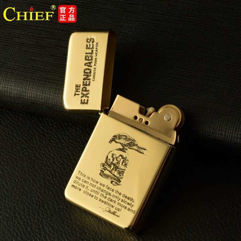 Exquisite Brass Kerosene Lighter Slim Windproof Vintage Grinding Wheel Ignition Lighter Cigarette Accessories Mens GiftC250321