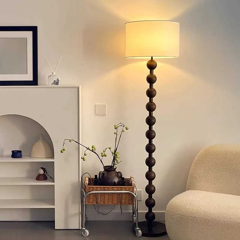 Medieval Solid Wood Living Room Floor Lamp Wabi Sabi Style Retro Sofa Edge HighEnd American Decorative Atmosphere Lamp Desk Lamp M251119
