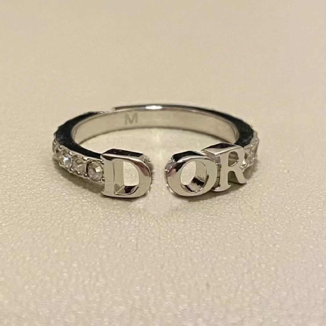Silver Color Luxury Designer Ring Single Row Drill Classic Ring High Quality Brass Thin Fashion Rings For Women Lady Wholesale