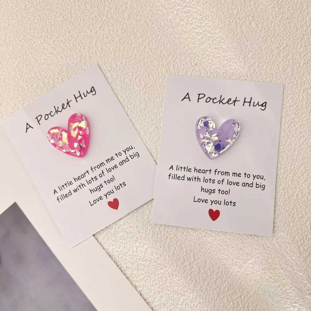 DIY heart pocket hug greeting card mini resin gift pun card write text to each other G251119