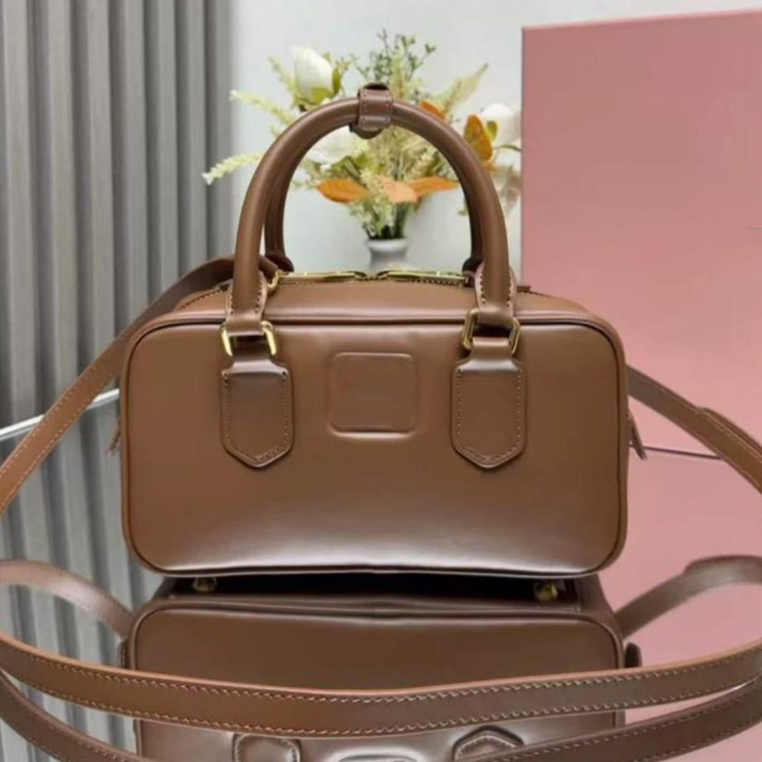 Luxury bowling bag Designer Bags Top-Quality Women Shoulder bag Armpit bag bag Handbag Lines Single shoulder strap Portable crossbody bag multifunctional mini bags