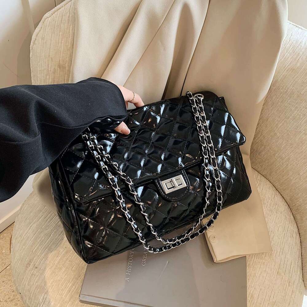 Women's Commuter Large capacity women's shiny face airport Diamond grid chain shoulder Tote bag