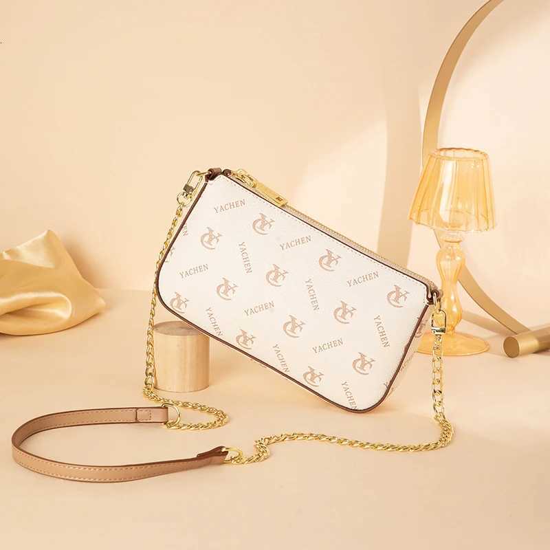 Single Piece Womens Shoulder Bag Crossbody Small Bag fashionable and casual Trend Commuter Ladies Bag Shoulder Strap AdjustableW251119