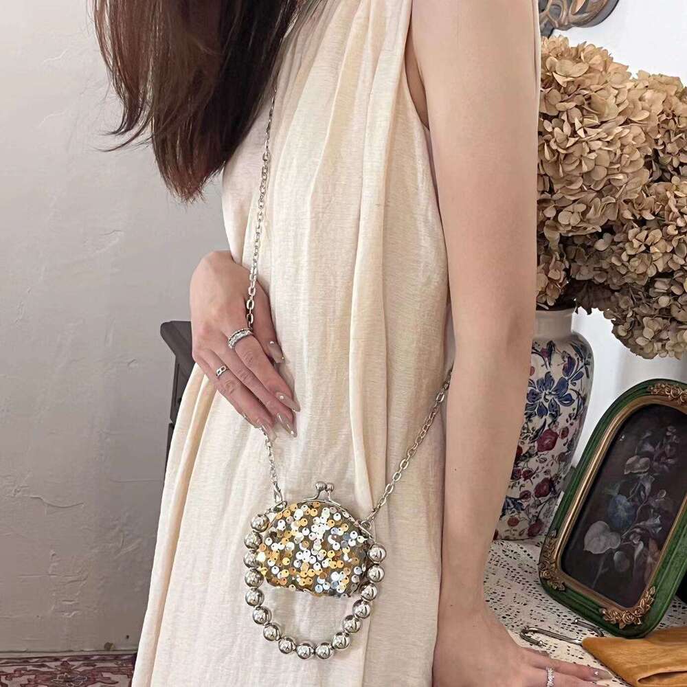 Fashionable luxurious sequin chain for women in 2025, new women's change lipstick bag, trendy and versatile one shoulder crossbody bag