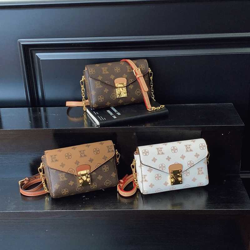 Unique Minimalist High-End Crossbody Handbag For Women Featuring Luxury Leather And Vintage FashionW251119