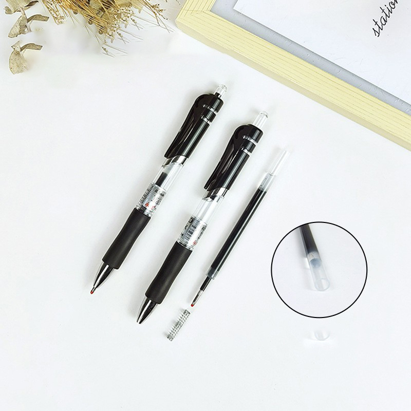 Smooth Writing Experience with Ergonomic Retractable Gel Pens - 0.5mm Bullet Nibs