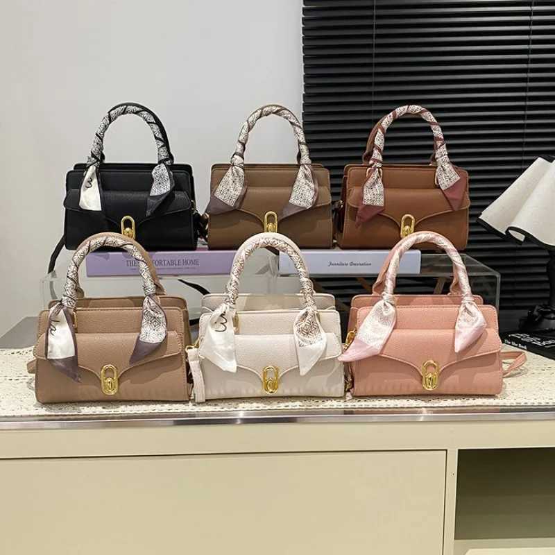 Chic Stylish Clutch Mini Bag For Women Night Out With Vintage Look And Simple Letter MessengerW251119