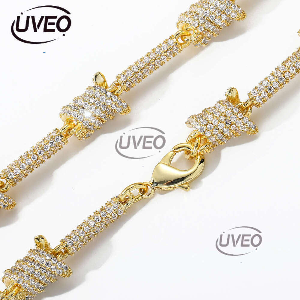 Luxury hip hop Cuban chain front, back filled with ice out VVS Moissanite bracelets for men and women Free delivery