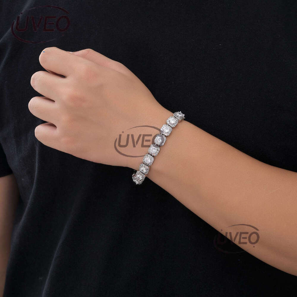 Luxury designer Solid rock sugar chain 10mm inlaid with ice VVS Moissanite necklace, necklace bracelet for men and women Free delivery