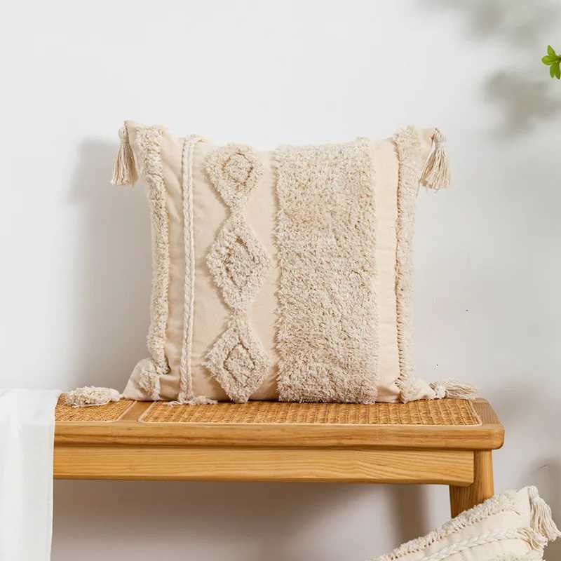Beige Tufted Fringed Cushion Cover Wabi-sabi Cotton and Linen Decorative s for Sofa Geometric Tassel Cover HomeM251119