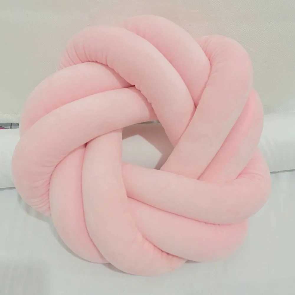 One drop shipping hand-woven round knotted throw sofa hand creative cushion home itemM251119