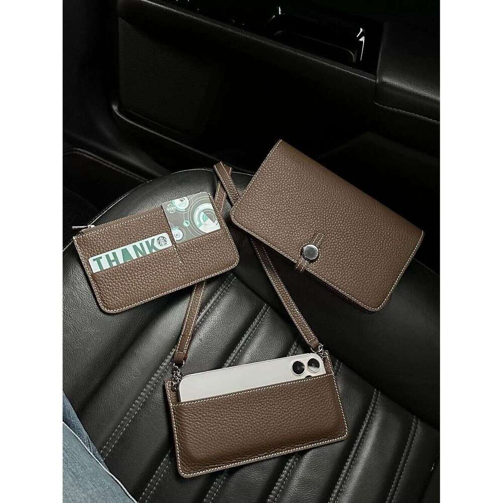 designer bag 2025 New Convenient Multi-Functional Passport Holder Crossbody Phone Bag Three-in-One Multi-Use Handheld Bank Card Wallet