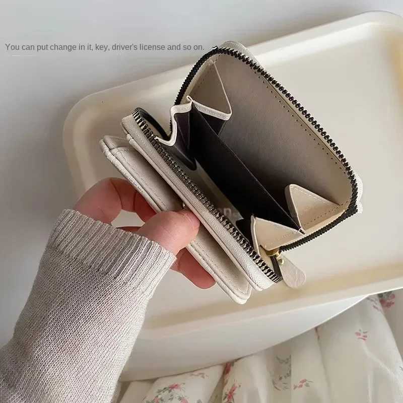 2023 New Women Short Wallets PU Leather Female Plaid Purses Card Holder Wallet Fashion Woman Small Zipper Wallet with Coin PurseT251119