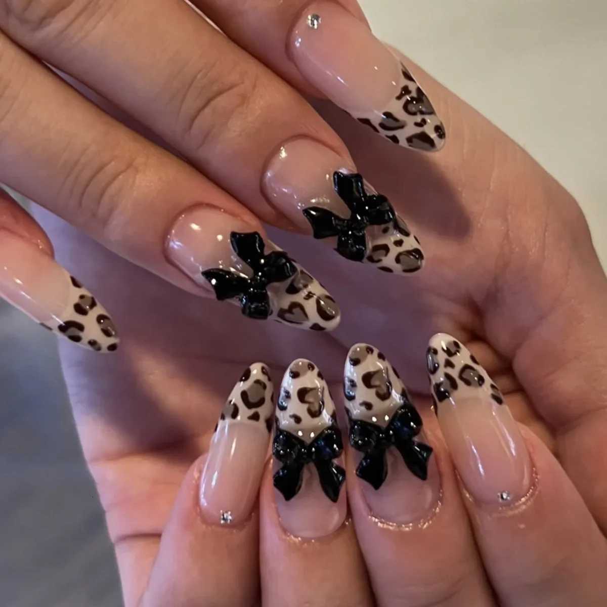 24Pcs Leopard Print Fake Nails Black Bow Press on Long Almond with Rhinestone False Nails Wearable Finished Fingernails Nail ArtT251118T251119