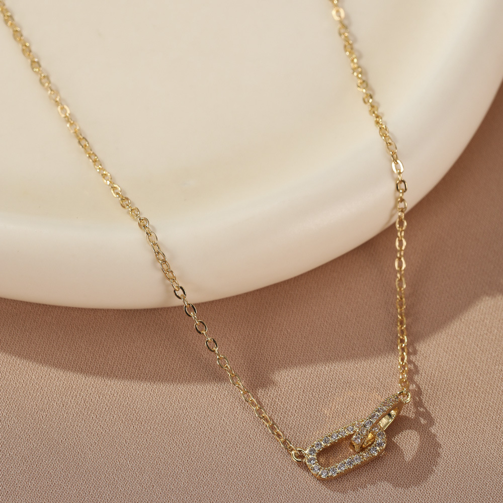2025 New 14K Gold - plated Copper Zircon Paperclip Pendant Necklace: All - match and Adorable