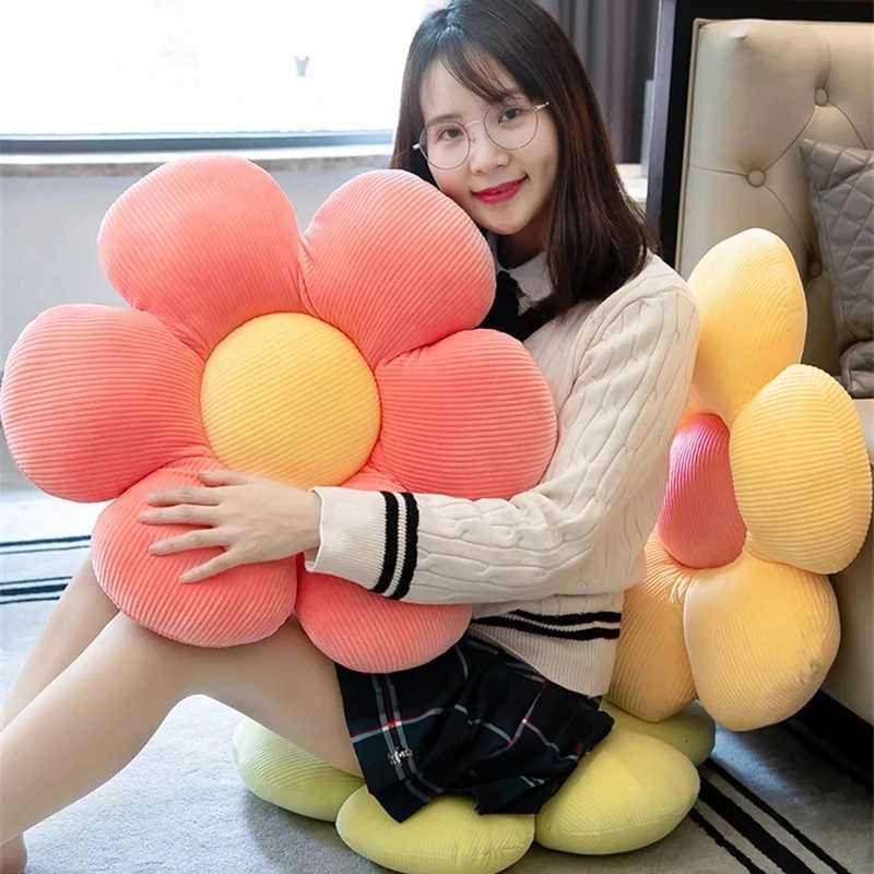 Stuffed Six Petal Flower Cushion Girly Room Decor SunflowerSetting for Kids Bedroom Seat Bay Window Pink FlowerM251119