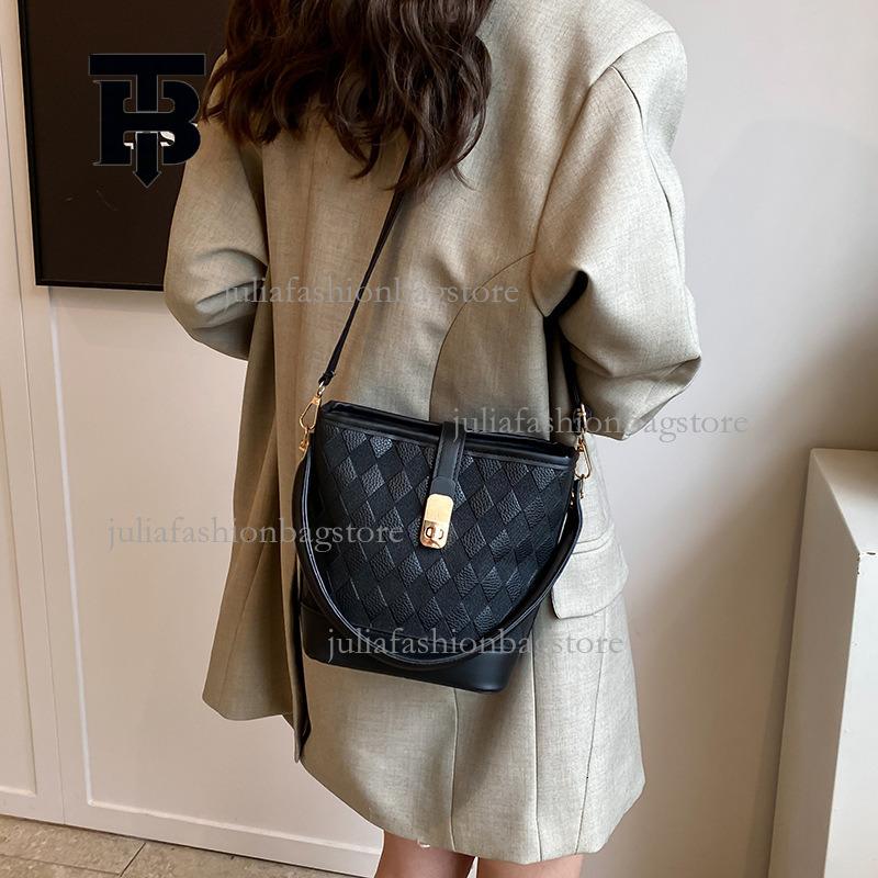 TB BHULAMTE Designer Women's Fashionable Plaid Single Shoulder Small Square Bag Summer New Korean Luxury Handbag Temperament Metal Buckle Bucket 