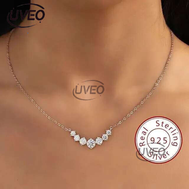 Fine Jewelry Twin Heart Halo Shape Dia Moissanite Pendant Necklaces Sterg Sier Chain For Women Engagement