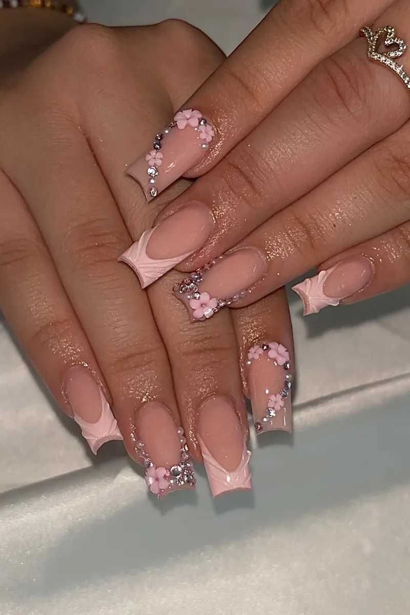 24Pcs Mid-length Square Head French False Nails with 3D Bow Rhinestone Design Full Cover Fake Nails Reusable Press on Nails TipsT251118T251119