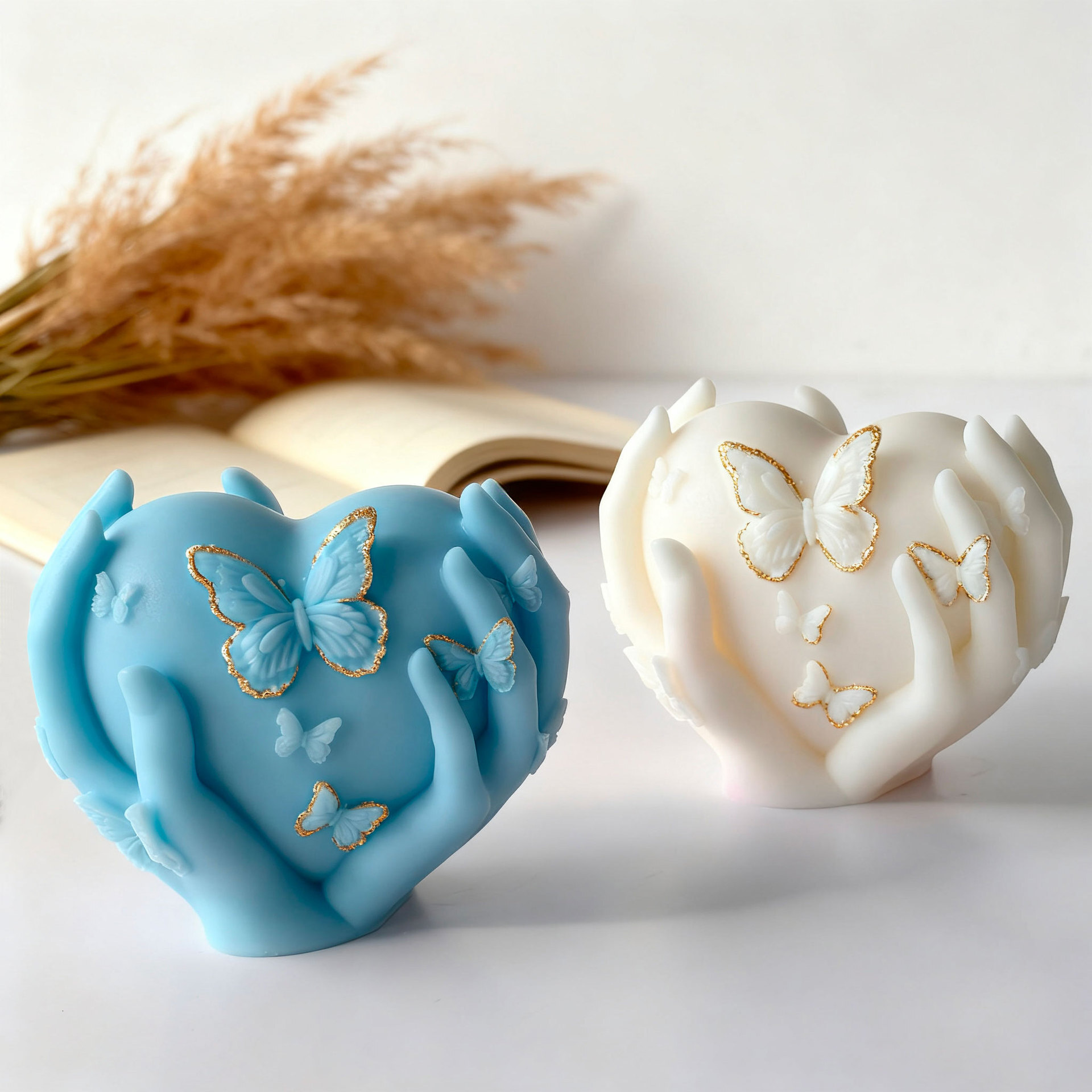 Heart-Shaped Butterfly Candle Silicone Mold DIY Valentine's Day Handheld Heart-Shaped Handmade Scented Plaster Mold