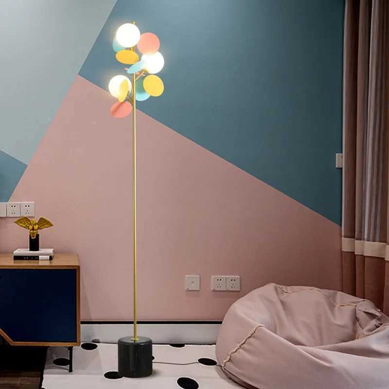 Designer Multicolor Leaf Luxury Floor Lams Living Room Kitchen Bedroom Sofasides Modern Metal Base LED Vertical Lights M251119