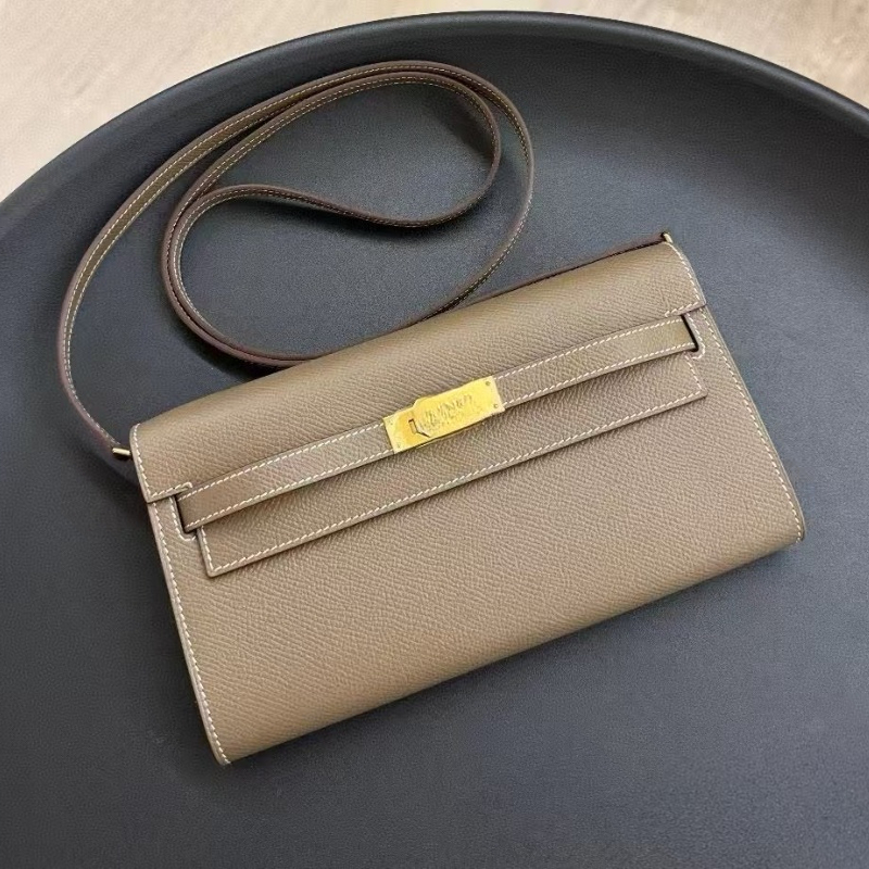 Womens Genuine Leather Shoulder Bag Clutch Bags Gold Hardware Designer Phone Pouch Makeup Bag Elegant Evening Party Purses Handbags Envelope Crossbody Wallet 3456